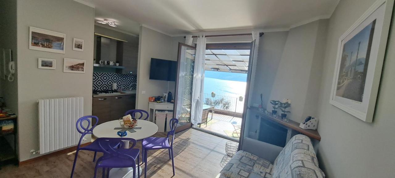 Dream Lake Panorama, Garage In The Center Of Varenna Exterior foto